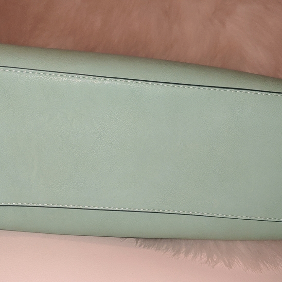 Satchel Cross Body  - Picture 10 of 11